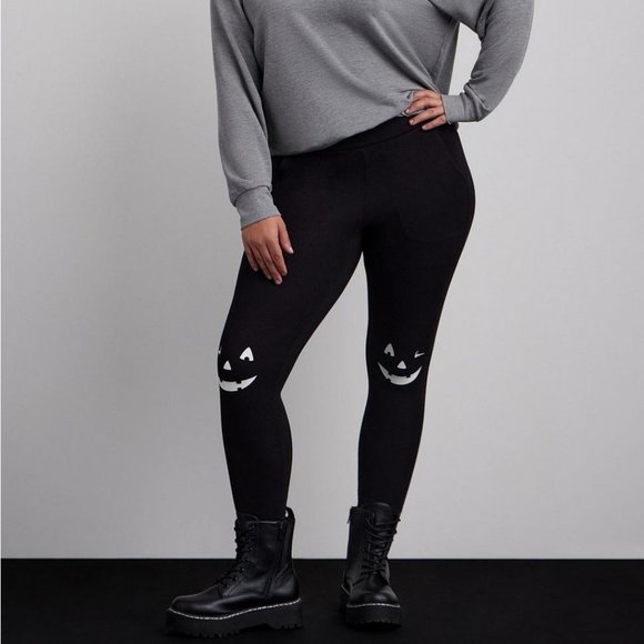 ❤️NWT VINTAGE TORRID LEGGING - GLOW IN THE DARK HALLOWEEN JACK O LANTERN POCKETS - Picture 7 of 11